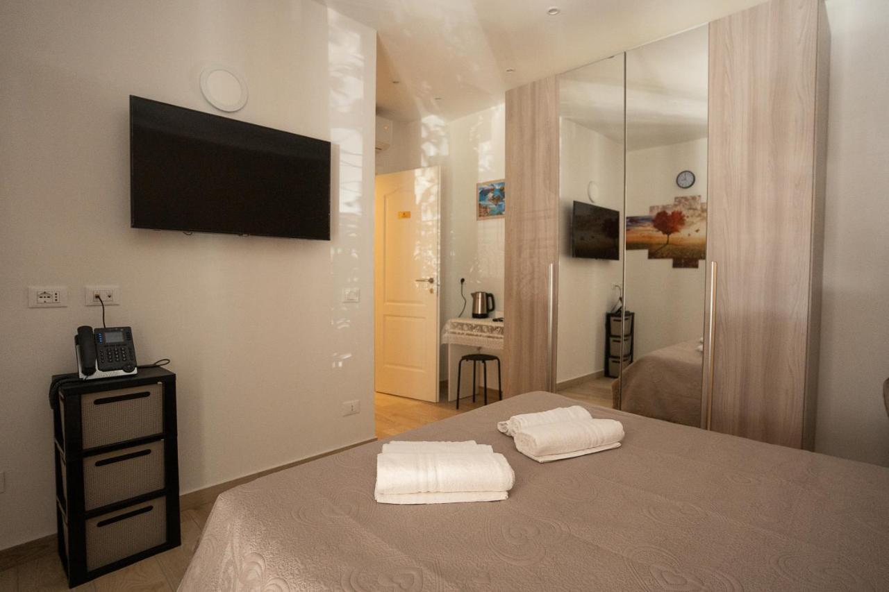 Le Stelle Della Spezia Bed & Breakfast Exterior photo